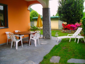 Гостиница Appartamenti Girasole  Каннобио